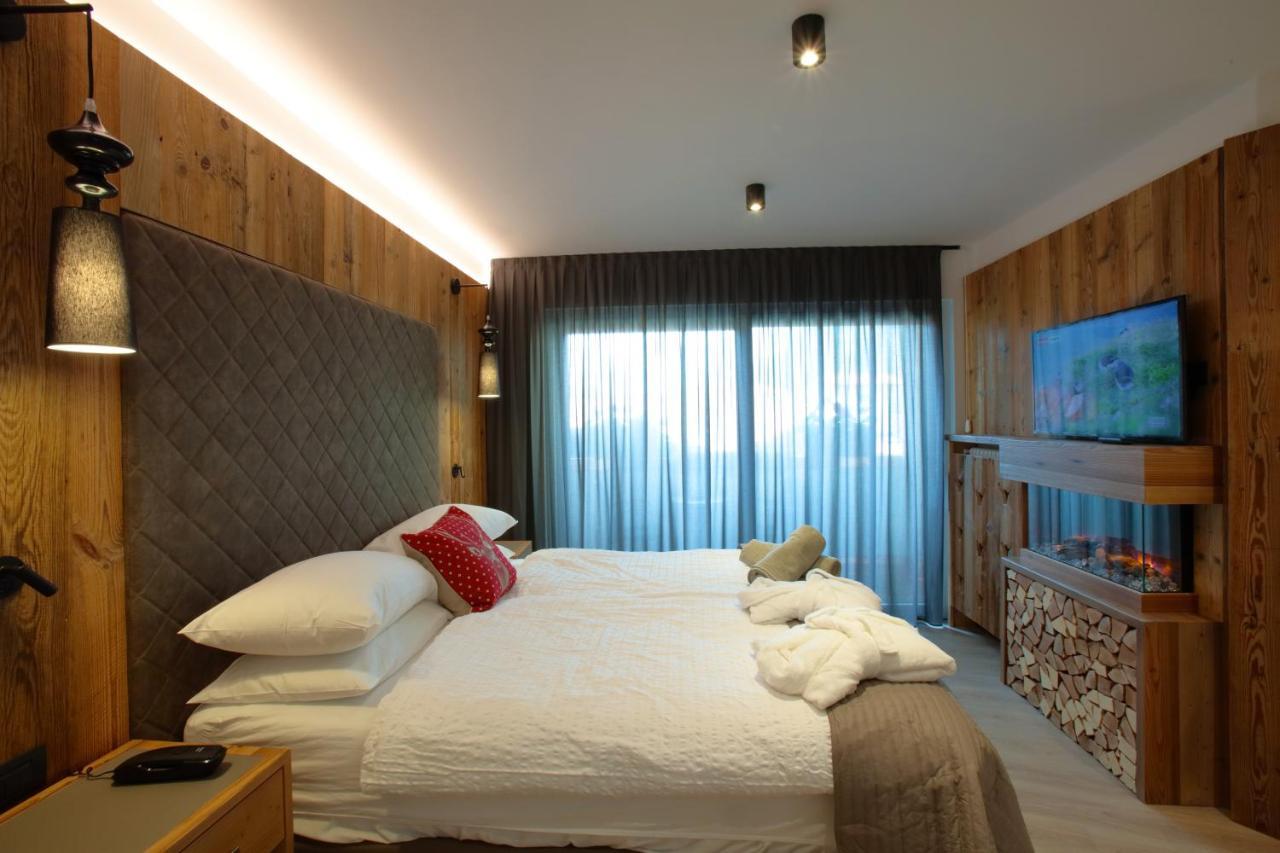 Alexander Hotel Alpine Wellness Dolomites Молвена Екстериор снимка