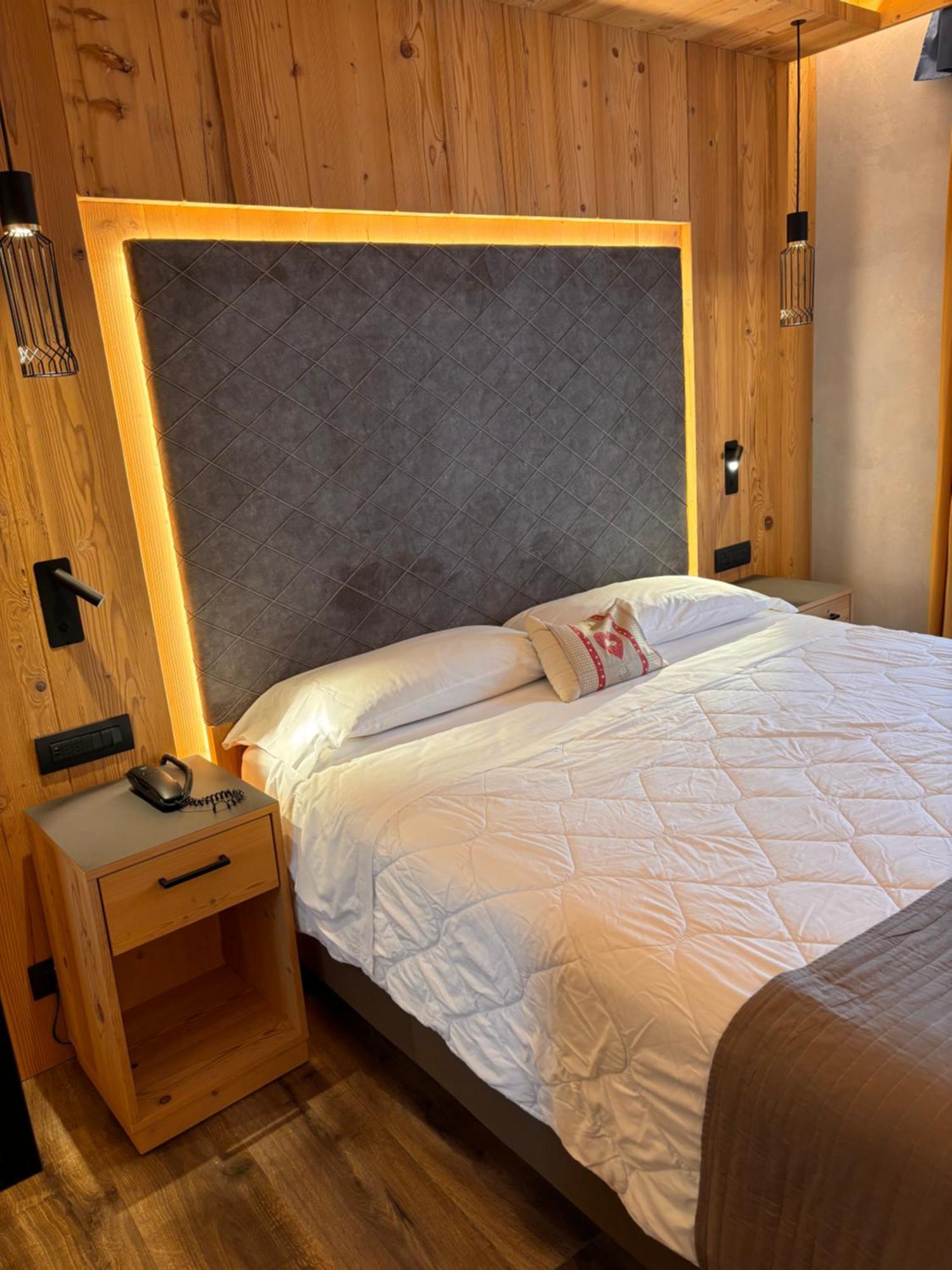 Alexander Hotel Alpine Wellness Dolomites Молвена Екстериор снимка