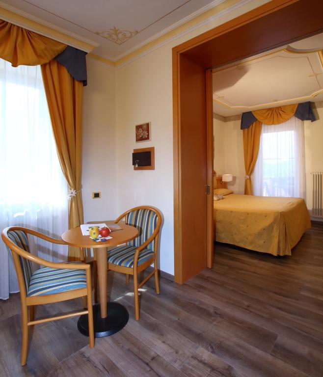 Alexander Hotel Alpine Wellness Dolomites Молвена Екстериор снимка